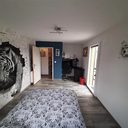 La Salamandre De Monton 3 Ch Sdb Wc A 8 Min De Clermont-ferrand Guest house